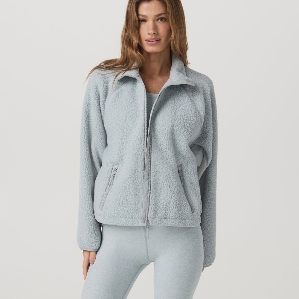 Vuori Alpine Jacket - Picture 4 of 8